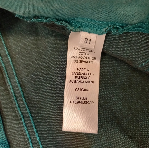 Revolution by Ricki's Teal Capri Jeggings - Picture 4 of 7